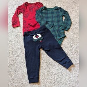 Carter's - 3 piece boy Holidays Christmas outfit - 24 Months